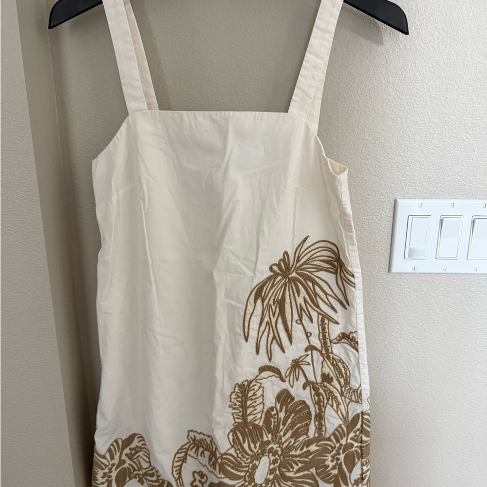Banana Republic Embroidered Mini Shift Dress LIKE NEW!!